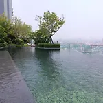 Edge Central Pattaya Lux
