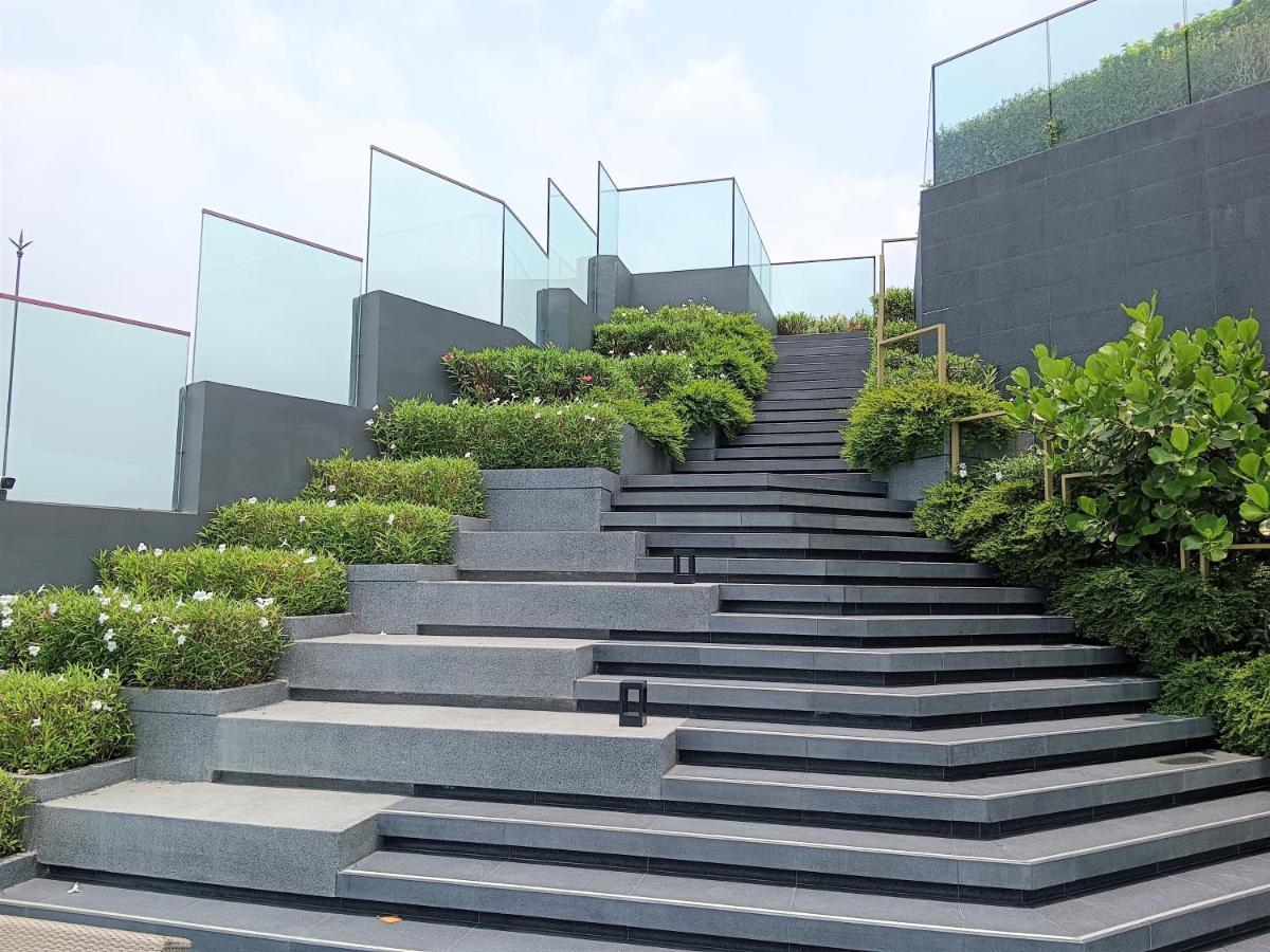 Edge Central Lux * Pattaya