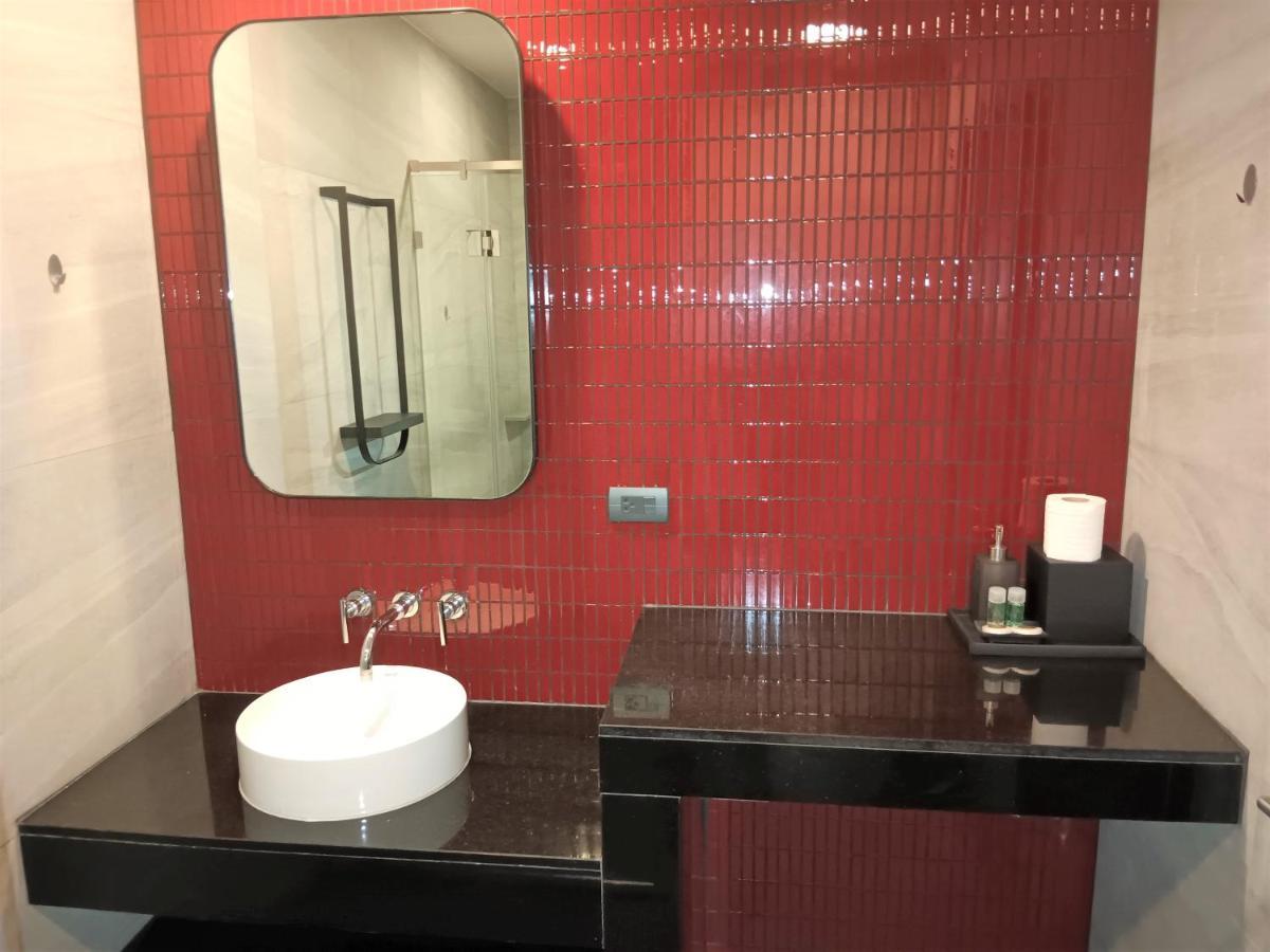 Edge Central Lux Apartment *